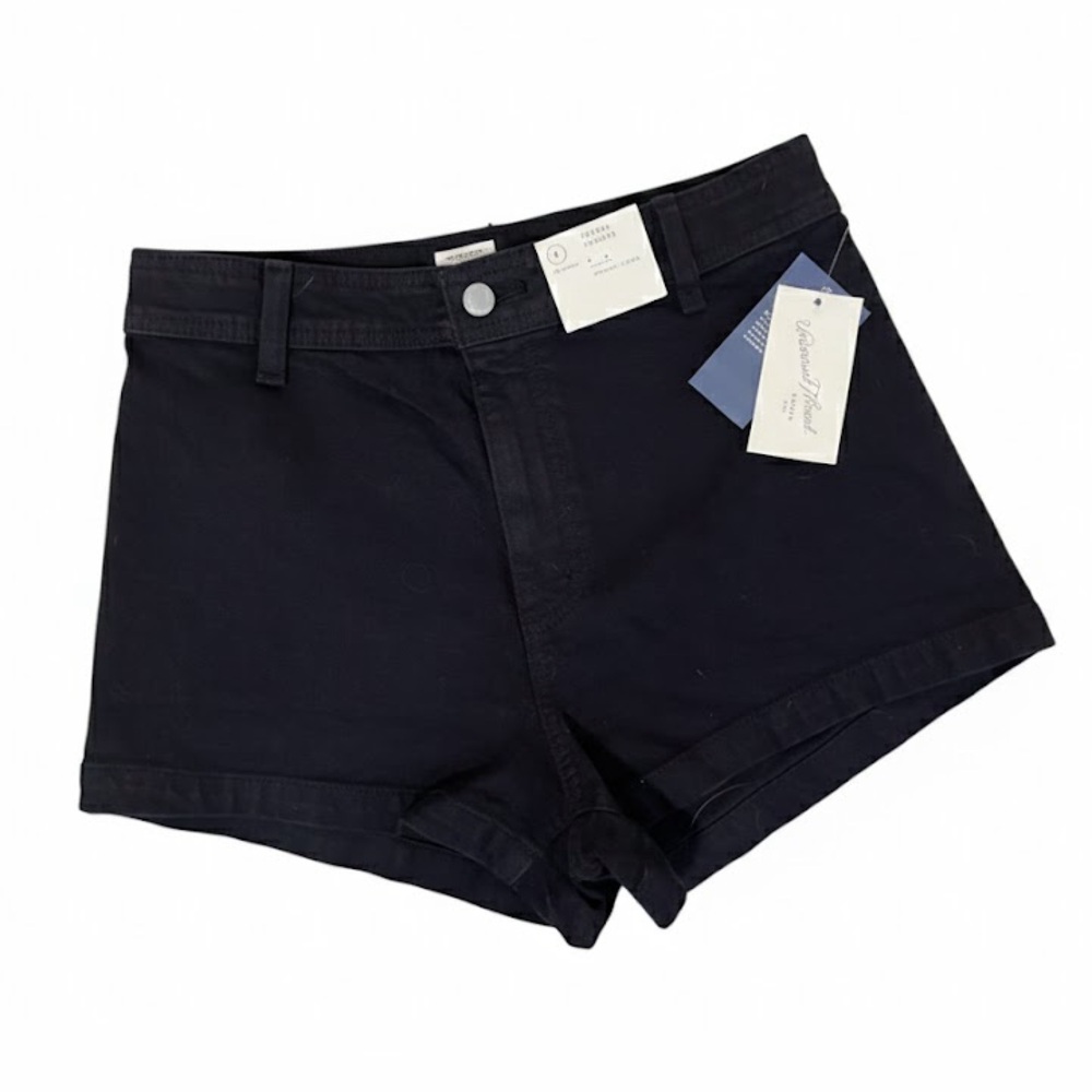 Universal Thread Black Women Shorts